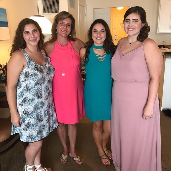 Meet your Posher, Tobi - Picture 2 of 2